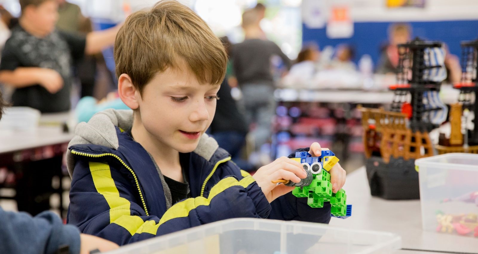 LEGO IDEAS - Celebrate the wonder of STEM! - Toolbox & Toolset